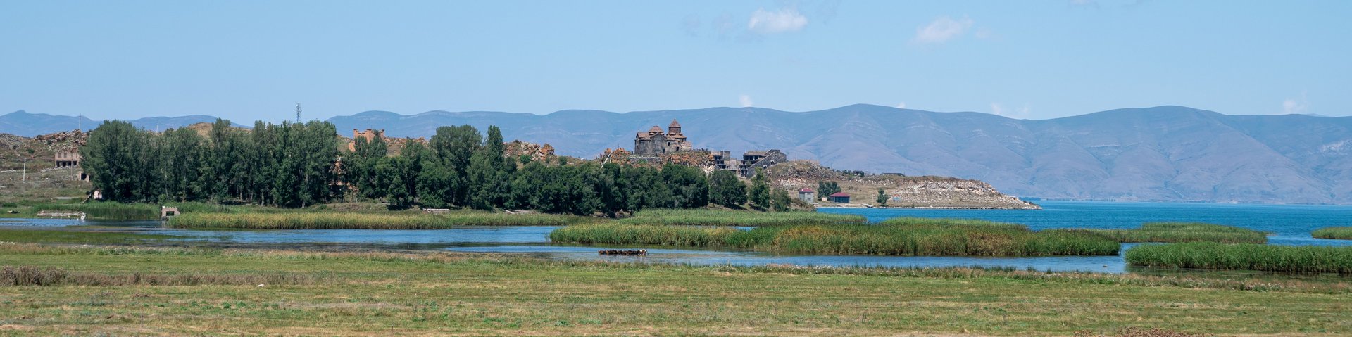 Kloster Hayravank am Sewansee in Armenien