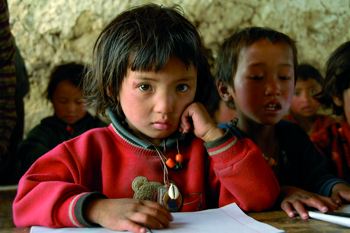 Nepalesische Schüler*innen im Dolpo