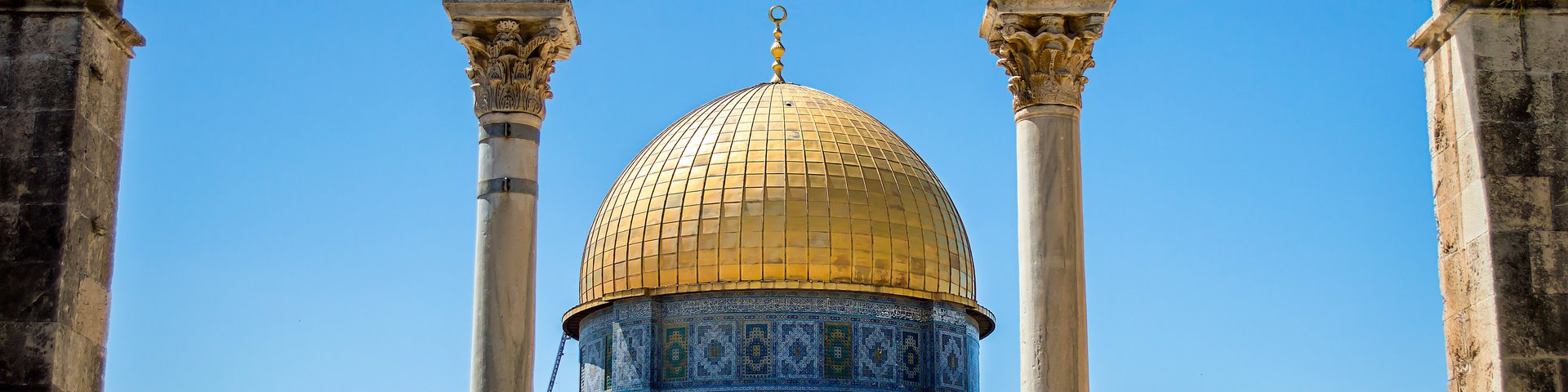 Felsendom mit goldener Kuppel in Jerusalem