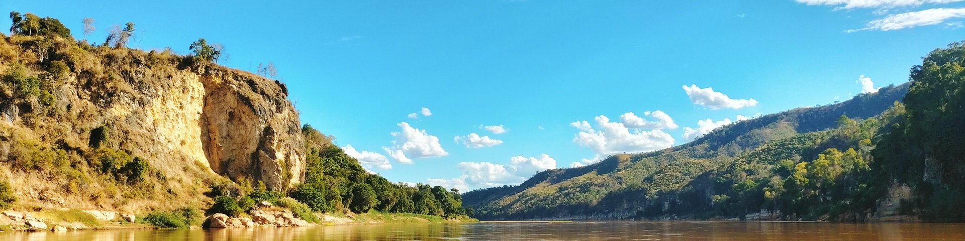 Bootsfahrt auf dem Tsiribihina-Fluss auf Madagaskar