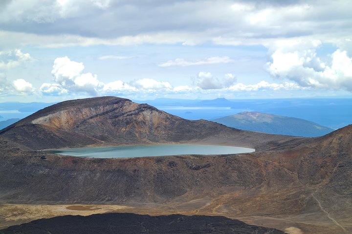 Sicht auf den Blue Lake während dem Tongariro Alpine Crossing