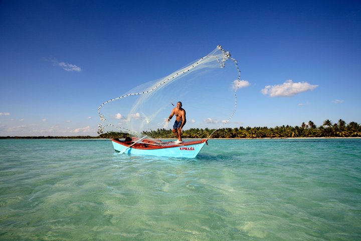 Fischer vor der Küste der Dominikanischen Republik