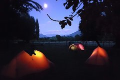 Zeltlager am Abend in Patagonien 