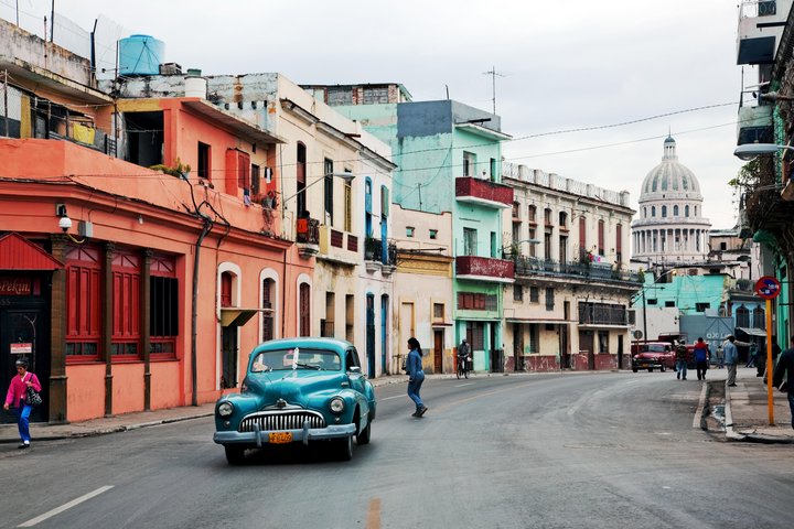 Oldtimer in den Strassen von Havanna