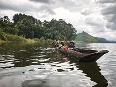 Einbaumkanu auf dem Lake Mutanda