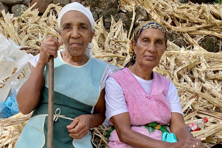 Zwei Frauen von Santo Antão