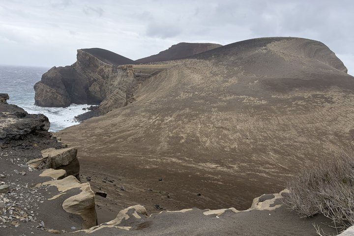 Vulkan Capelinhos auf Faial, Azoren