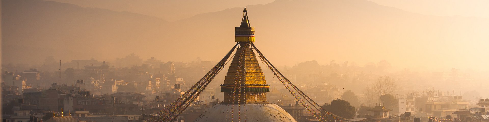 Stupa in Kathmandu in der Dämmerung